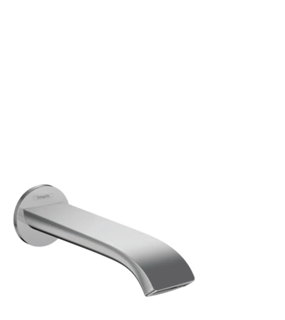 Chromfarbener Wanneneinlauf von Hansgrohe mit gerader, flacher Auslaufform, montiert an der Wand.